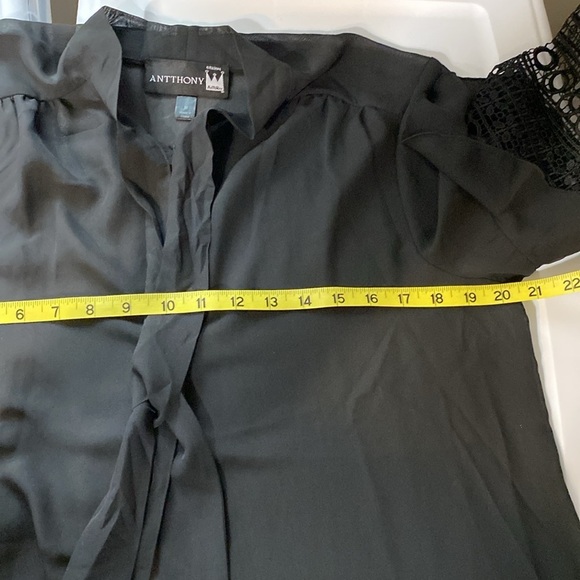 Anthony blouse sheer lace insert long  sleeve Black Medium 100% poly - Picture 9 of 9